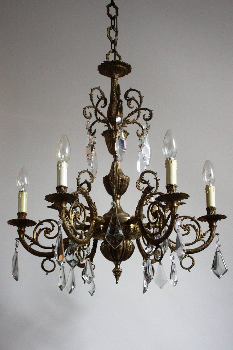 Lámpara de araña de bronce y cristal con seis puntos de luz, años 30 en