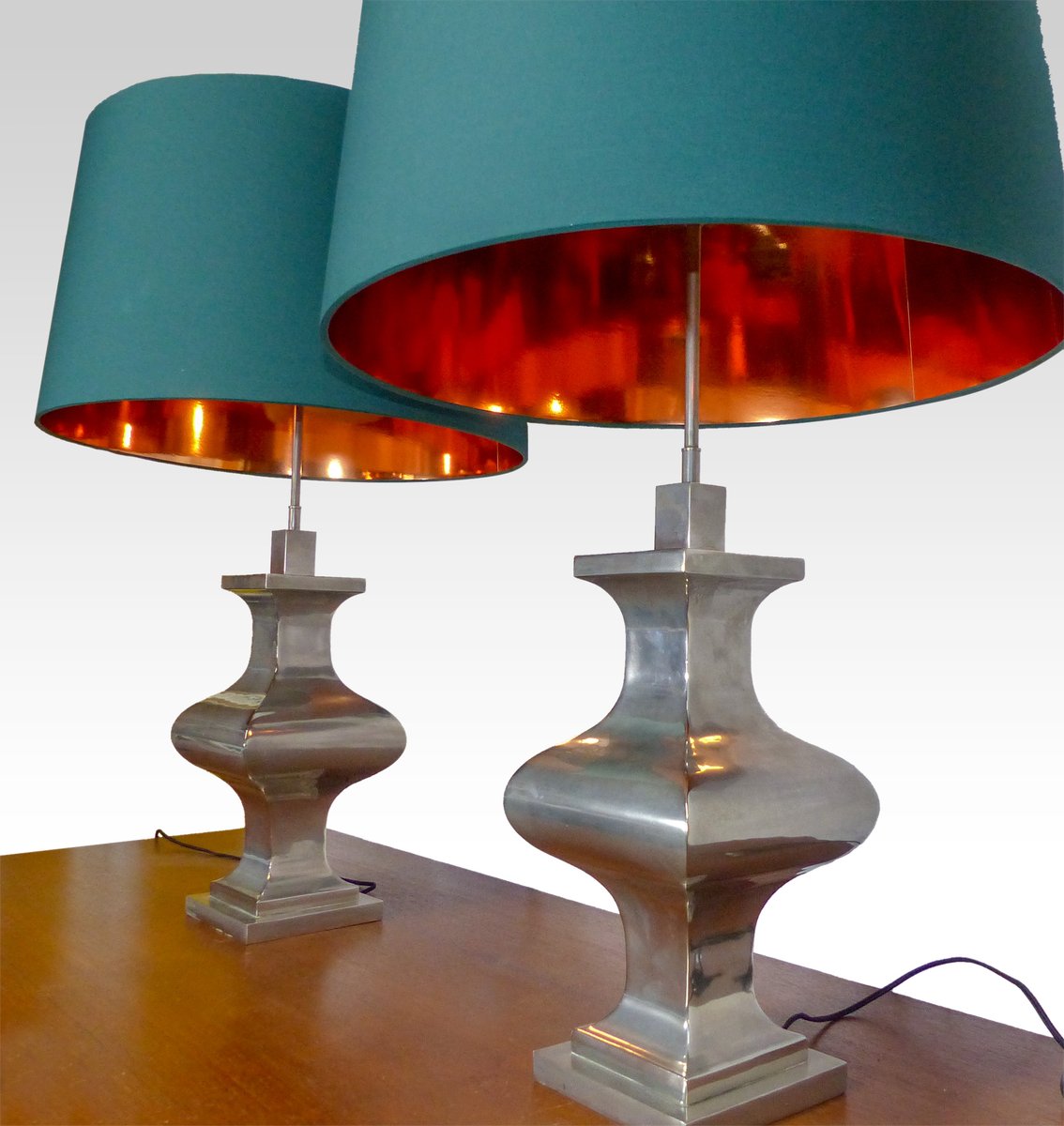 Antique Style Table Lamps, 1970s, Set of 2 for sale at Pamono