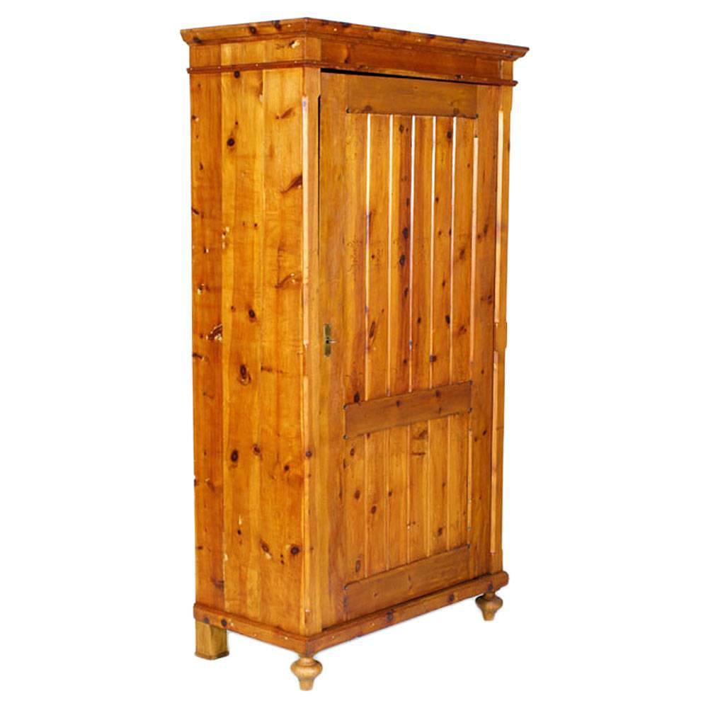 Tyrolean Antique Country Fir Cupboard for sale at Pamono