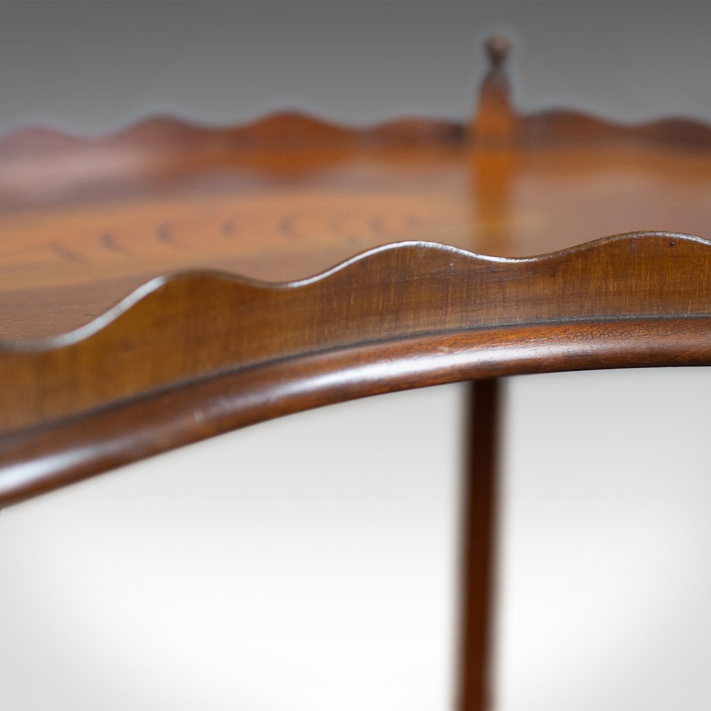 Table D'appoint Art Déco Ronde En Bois Avec Incrustations - Palazzo INT