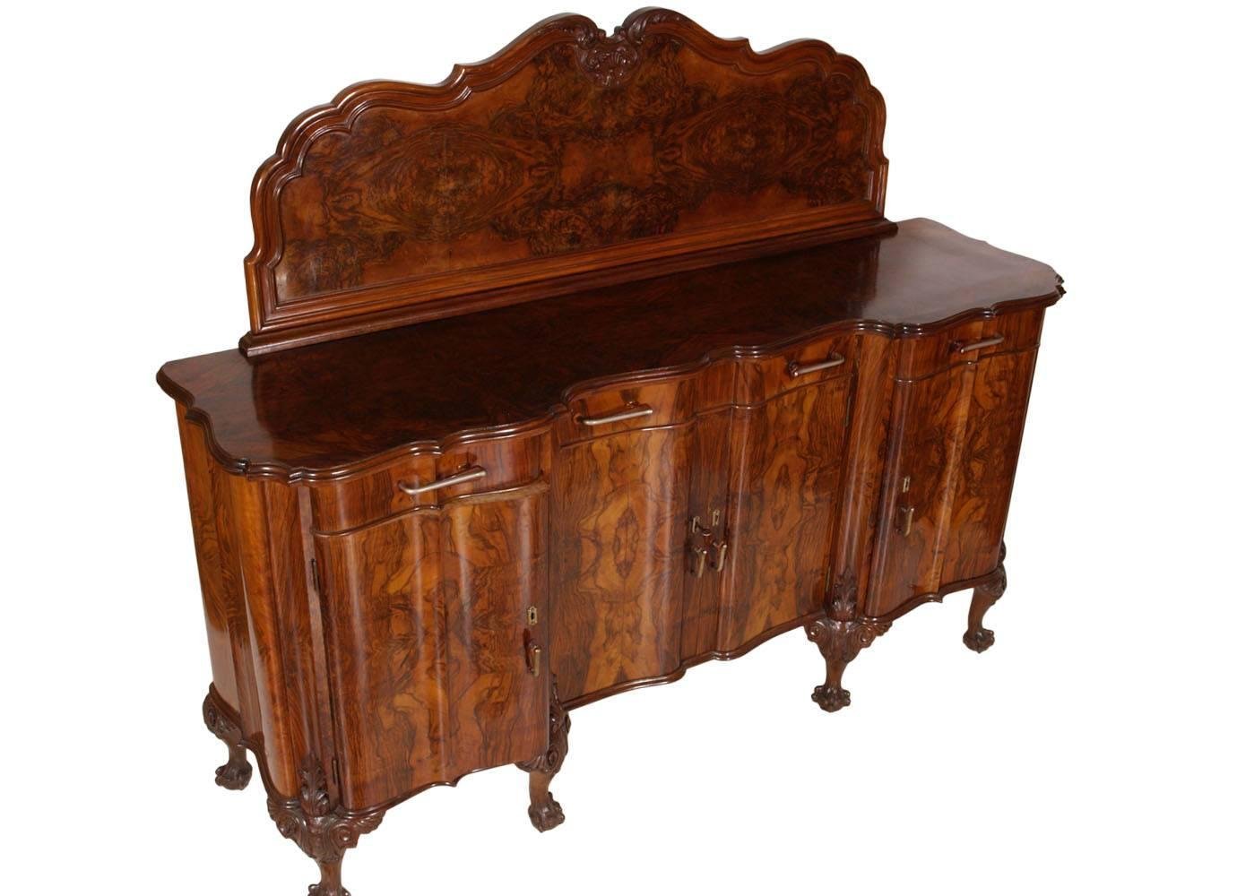 Credenza barroca Chippendale veneciana antigua de nogal, años 10 en