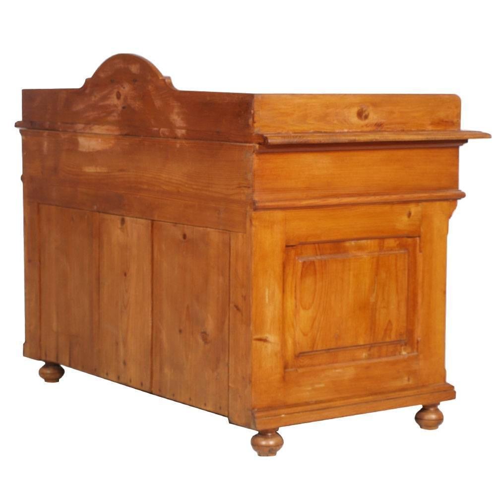 Antique Country Larch Washbasin for sale at Pamono
