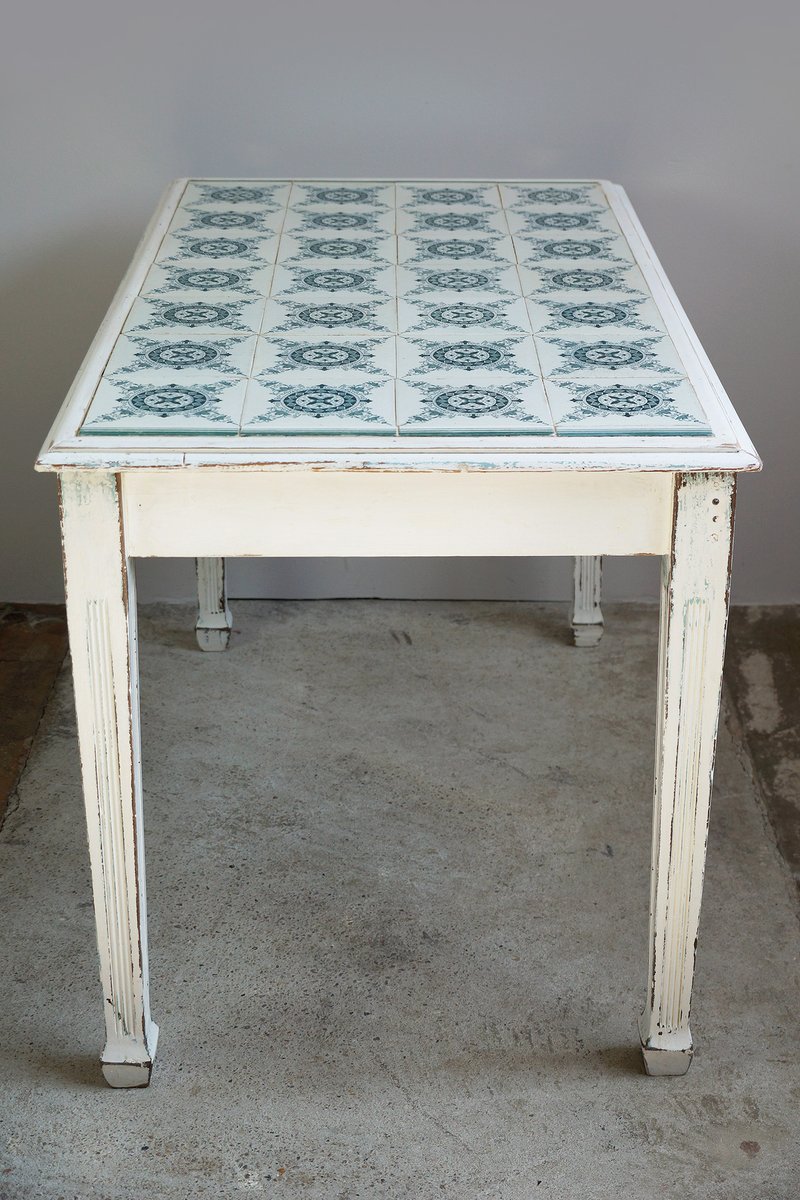 Französischer Fliesentisch im Jugendstil 1910er bei