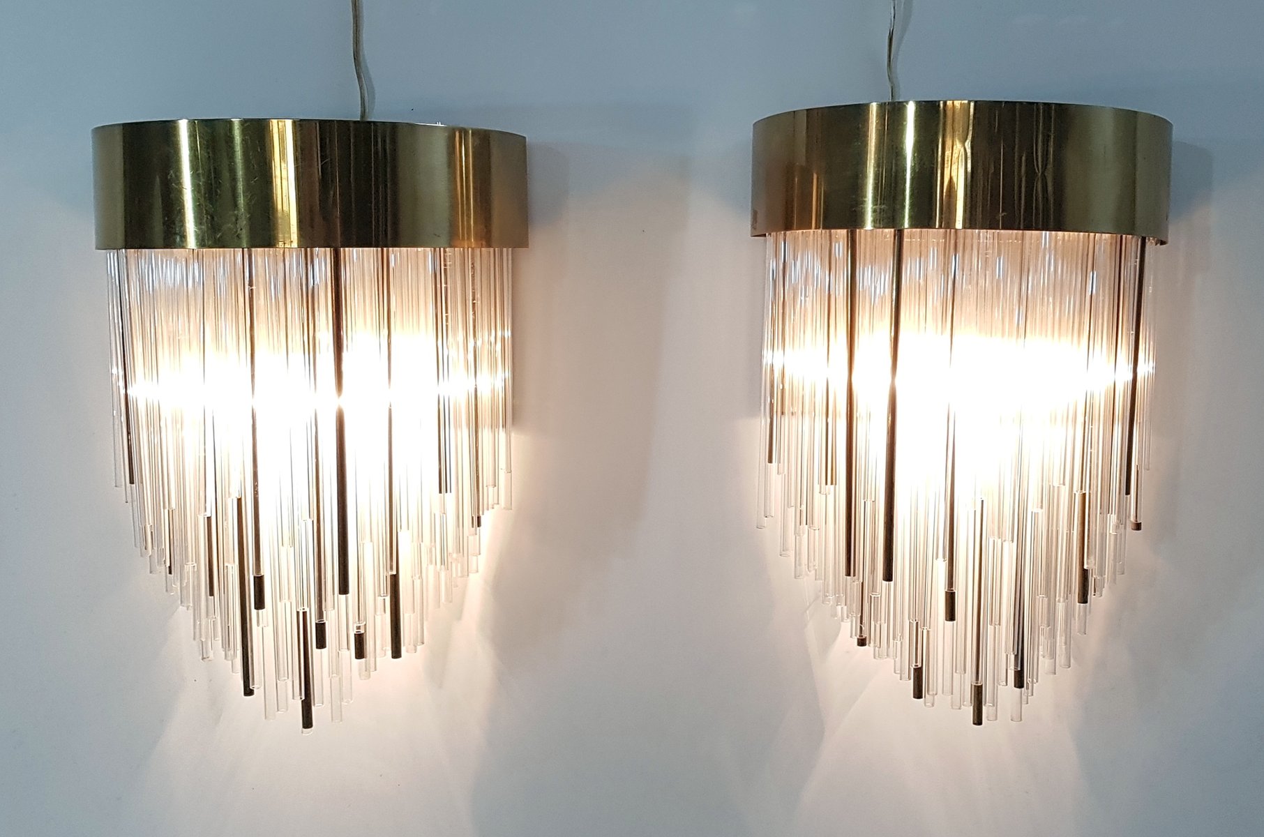 Applique da parete vintage, Italia, anni '70, set di 2 in vendita su Pamono