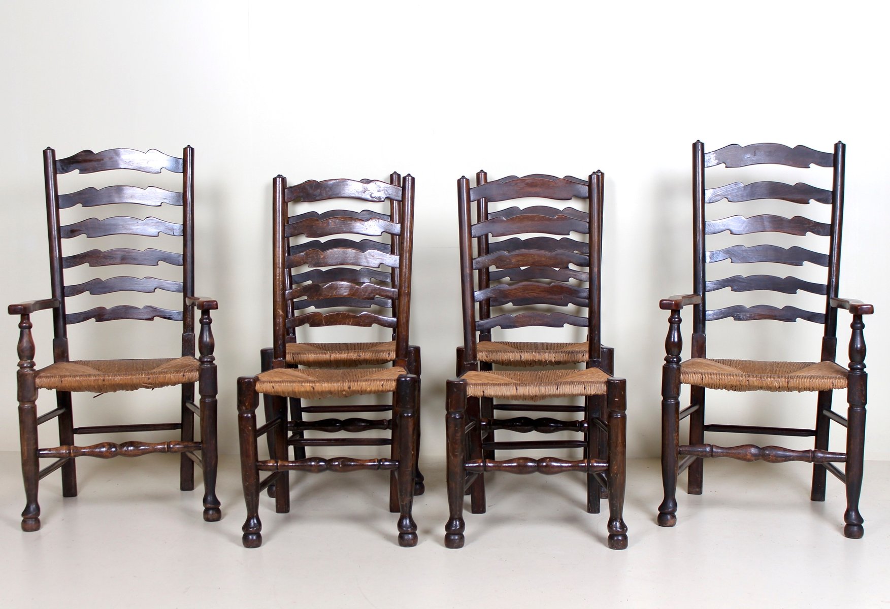 Antike Esszimmerstühle aus Eiche, 6er Set bei Pamono kaufen