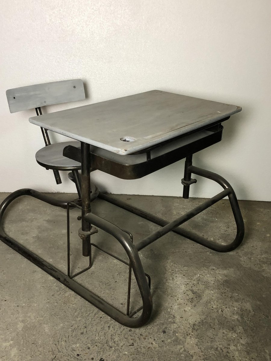 Vintage American School Desk for sale at Pamono