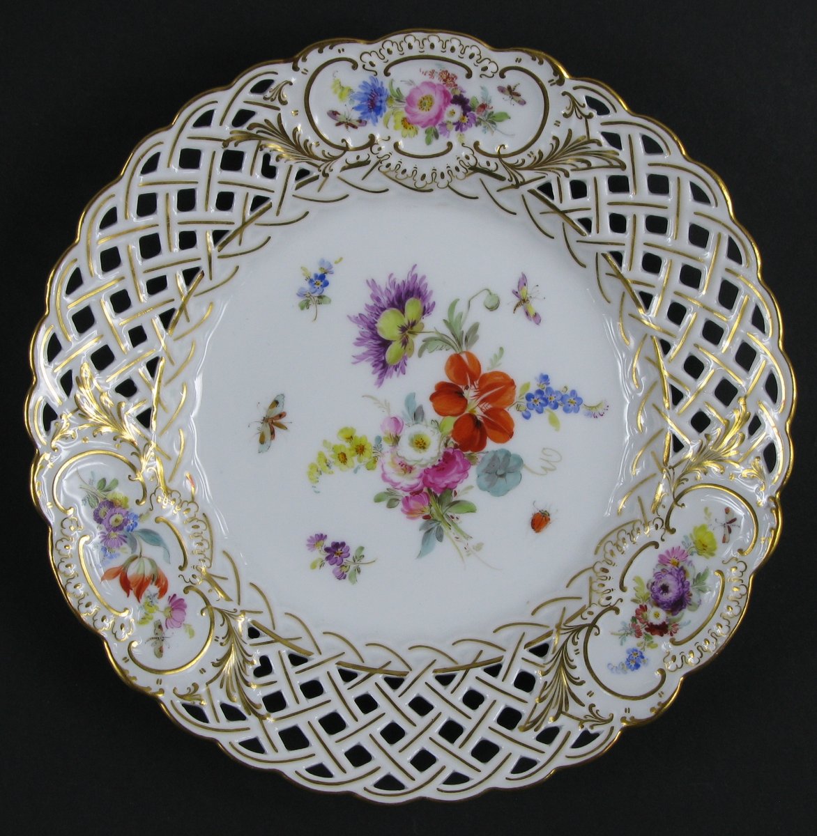 Antique HandPainted Plate from Meissen for sale at Pamono