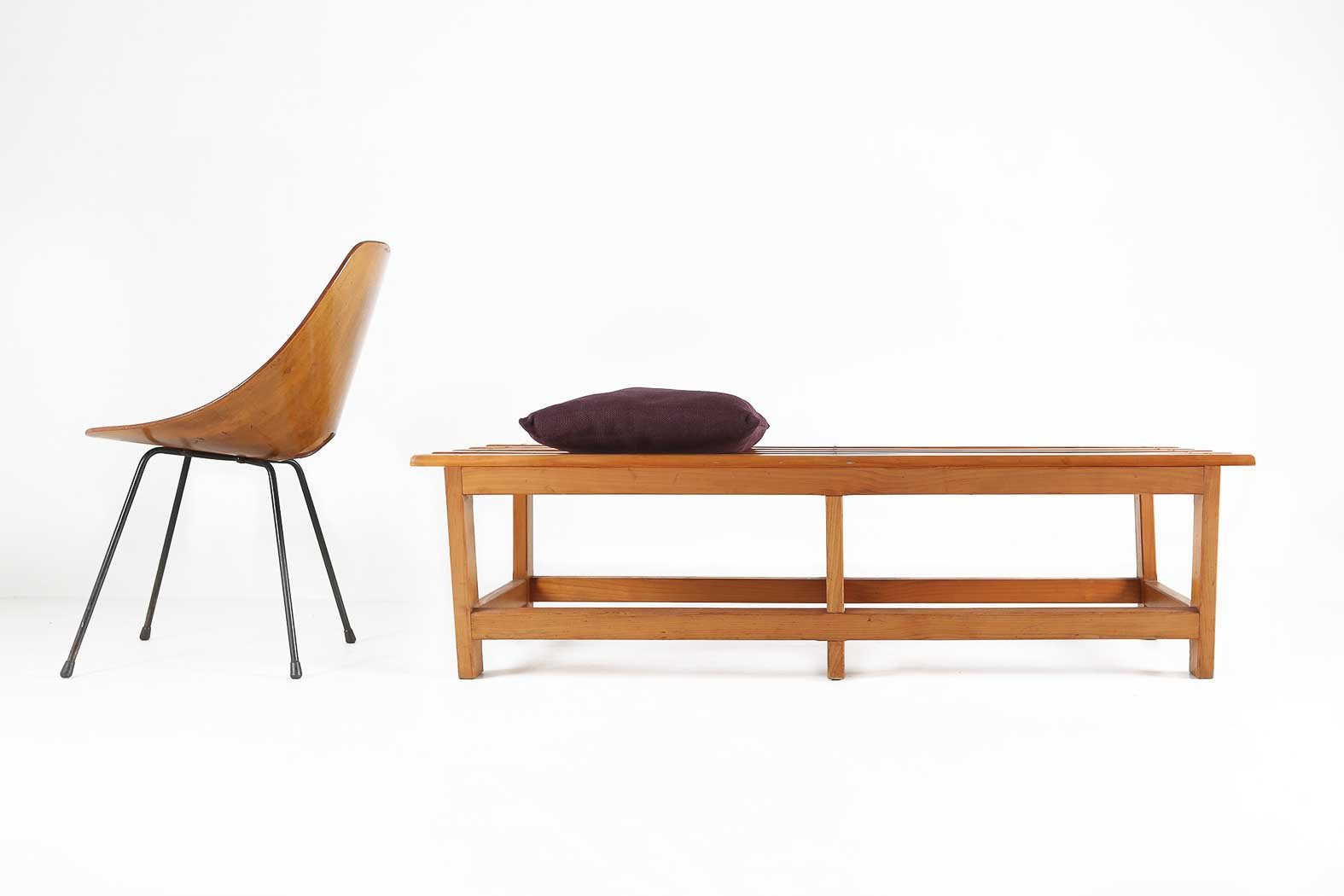 Banco vintage de madera en venta en Pamono