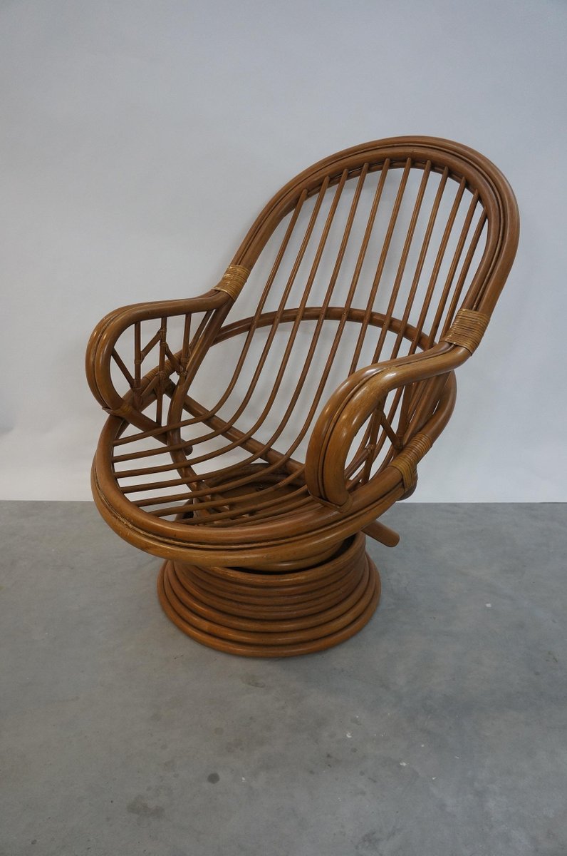 Vintage Rattan Swivel Chair, 1970s for sale at Pamono