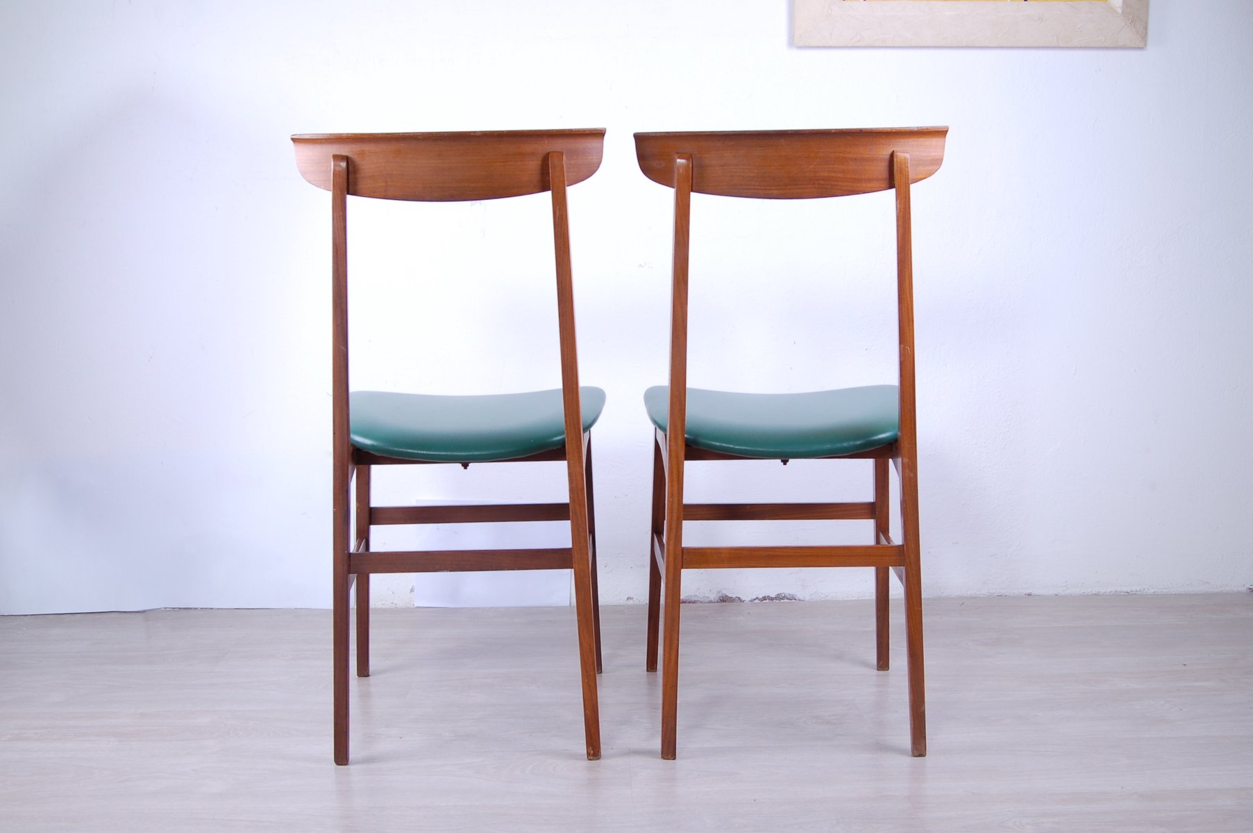 Mid-Century Esszimmerstühle aus Holz, 1950er, 2er Set bei Pamono kaufen