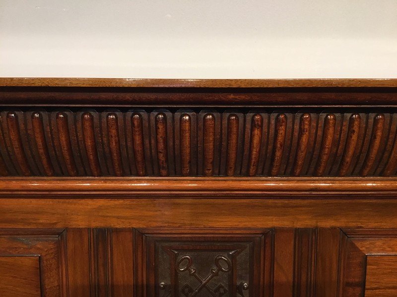 Antike viktorianische Kaminverkleidung aus Walnussholz bei Pamono kaufen