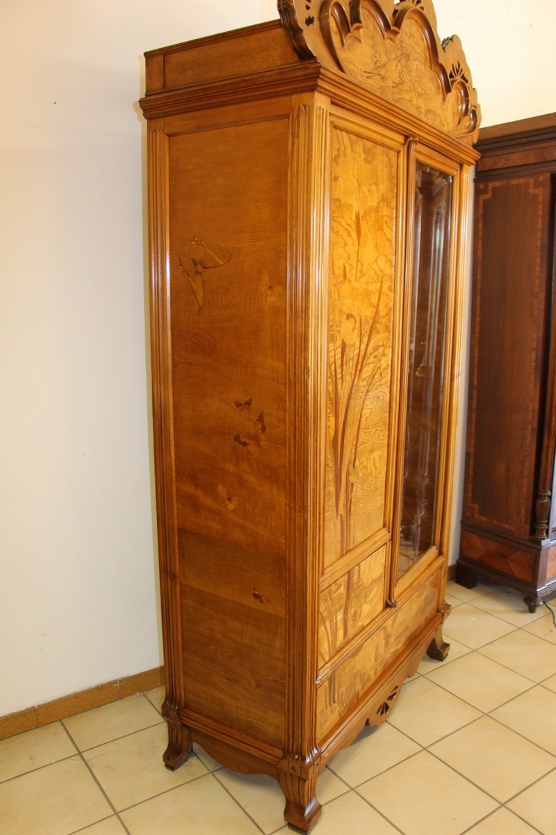 Armoire Art Nouveau Antique en Bois par Emile Gallé, France en vente
