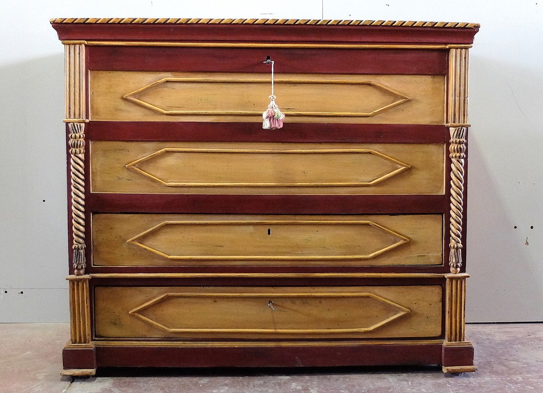 Antique Italian Lacquered Chestnut Dresser for sale at Pamono