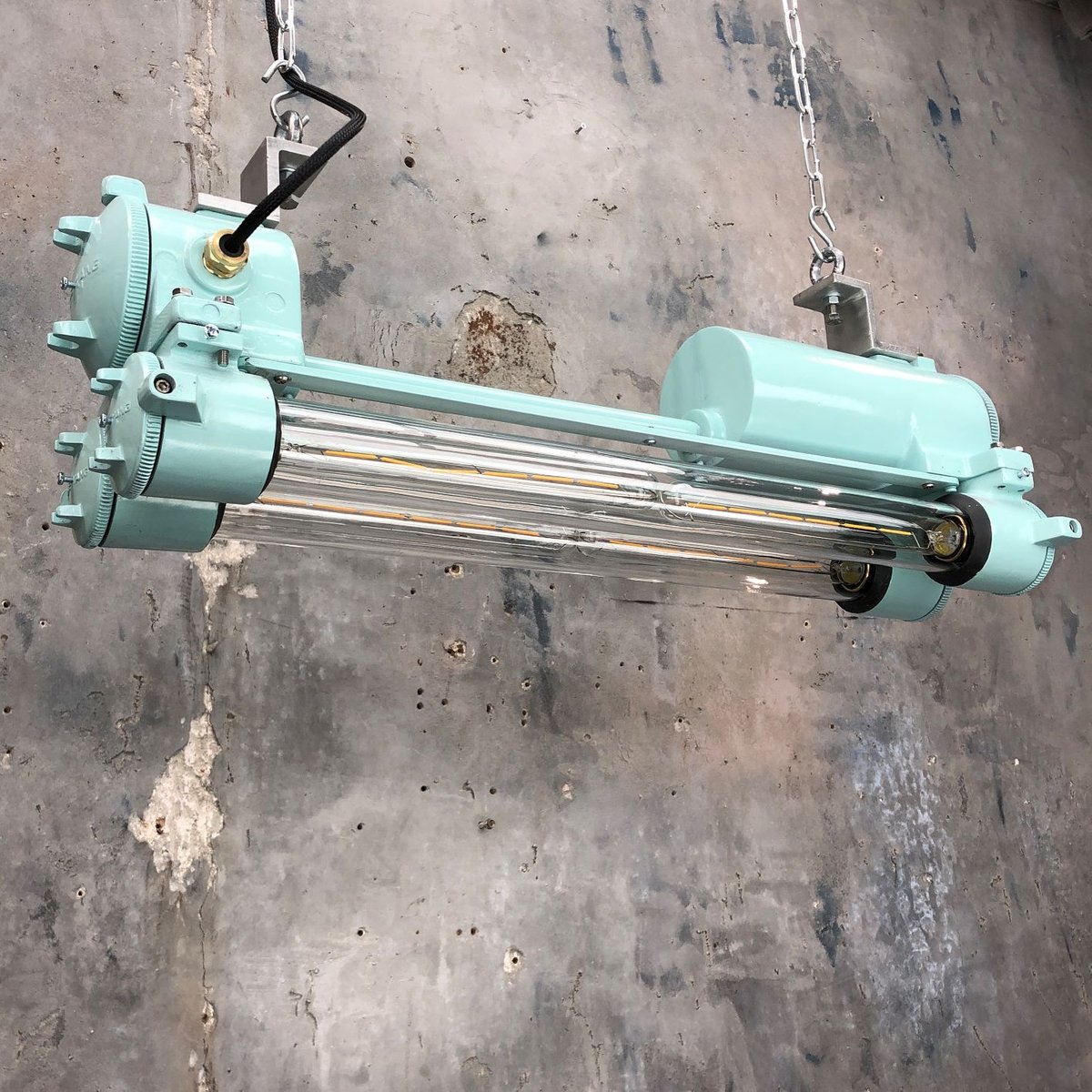 Industrielle Deckenlampe aus Aluminium & Messing von Daeyang, 1970er