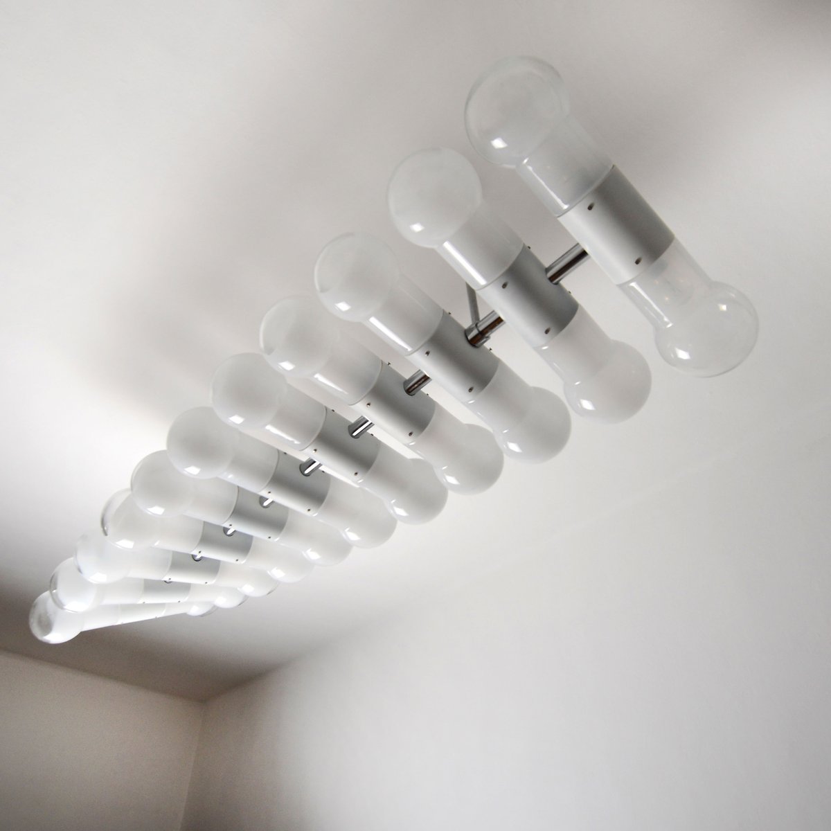 Tschechische skulpturale Deckenlampe, 1970er bei Pamono kaufen