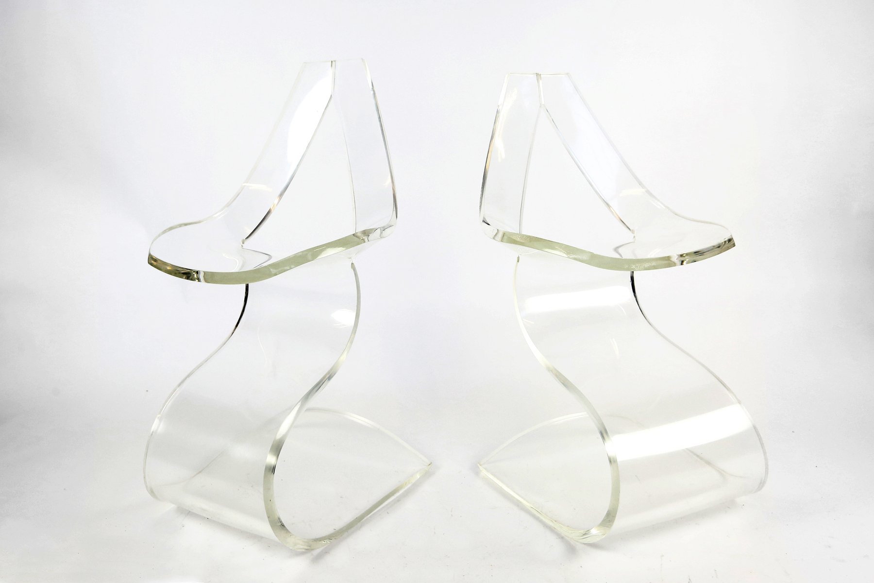 상단노출 sculptural acrylic glass chair by michel dumas for atelier michel dumas 1970s UAK-490633
