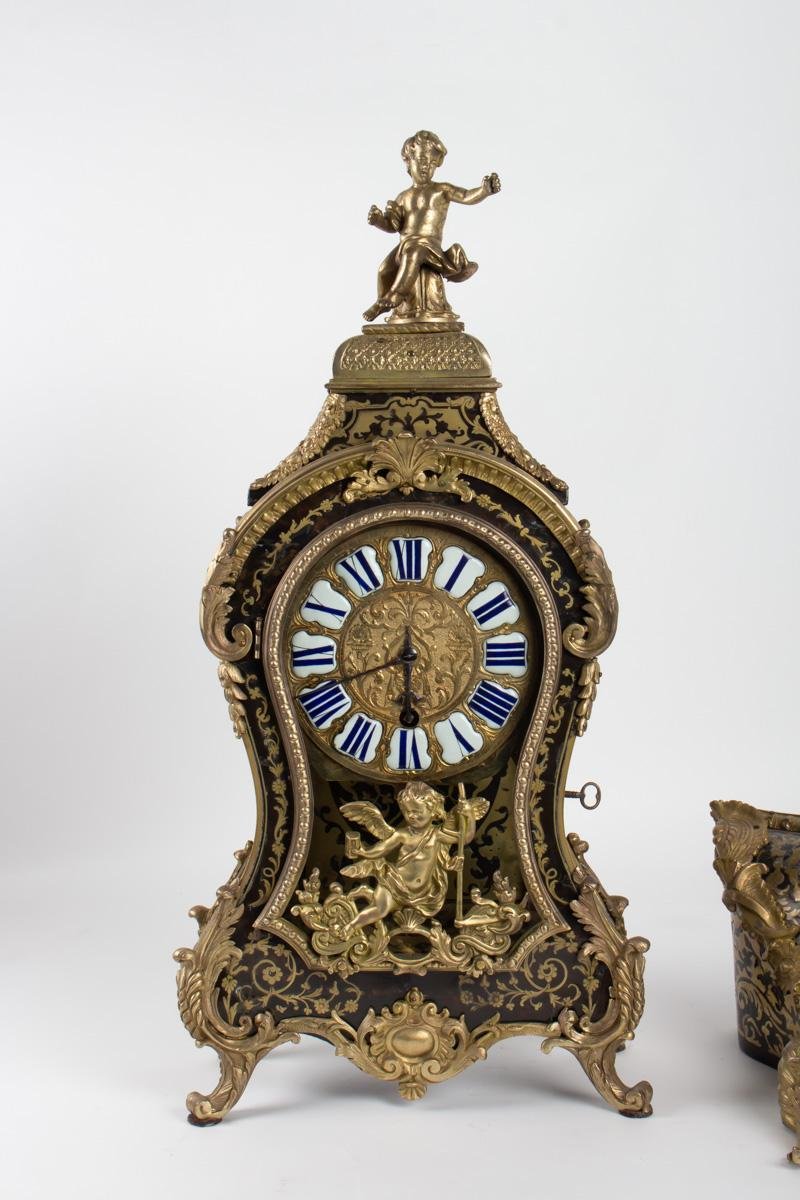 Версаль часы. Часы Людовик Баллуар. Часы эпоха.