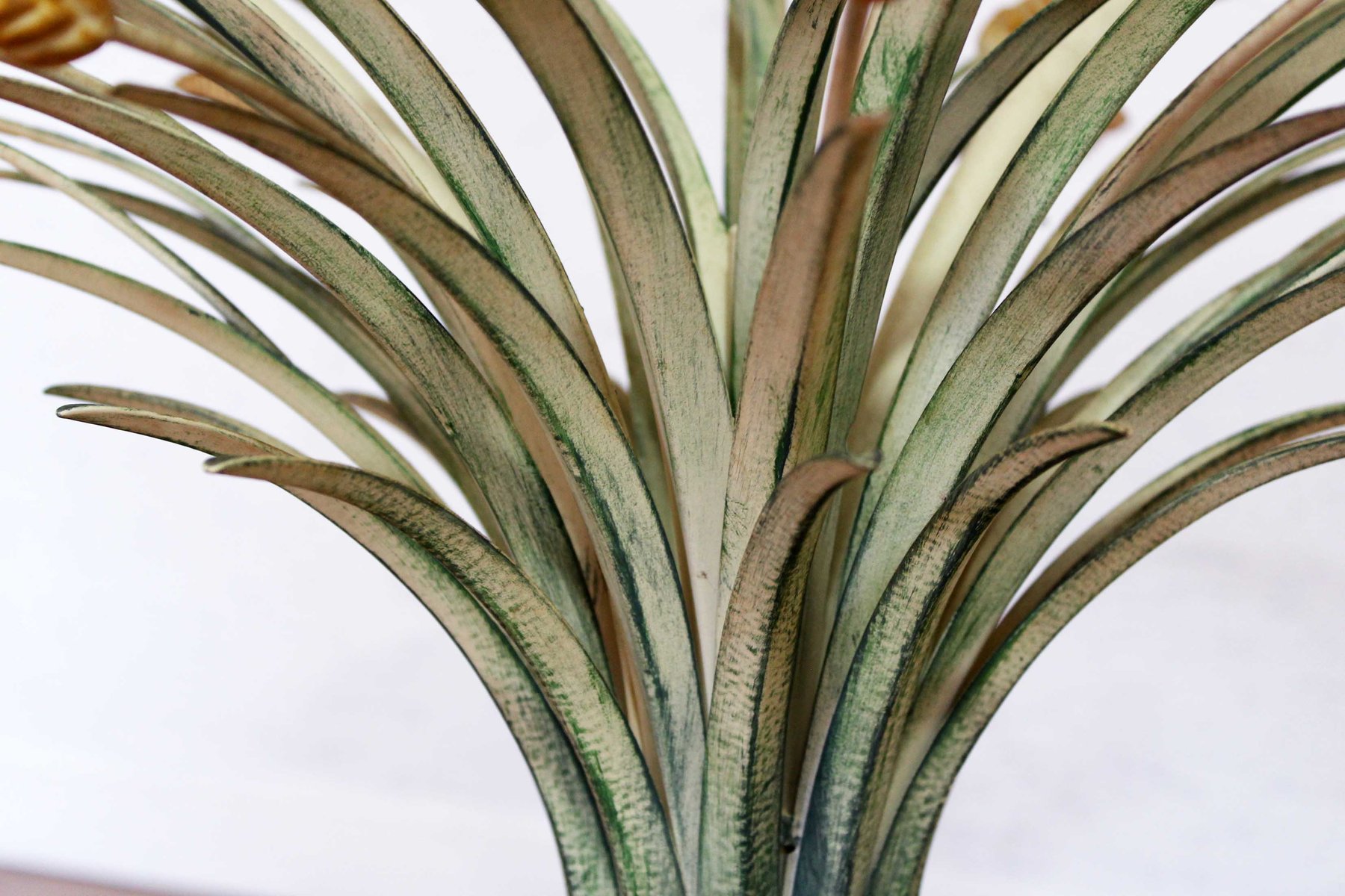 Couchtisch im Hollywood Regency-Stil, 1960er bei Pamono kaufen