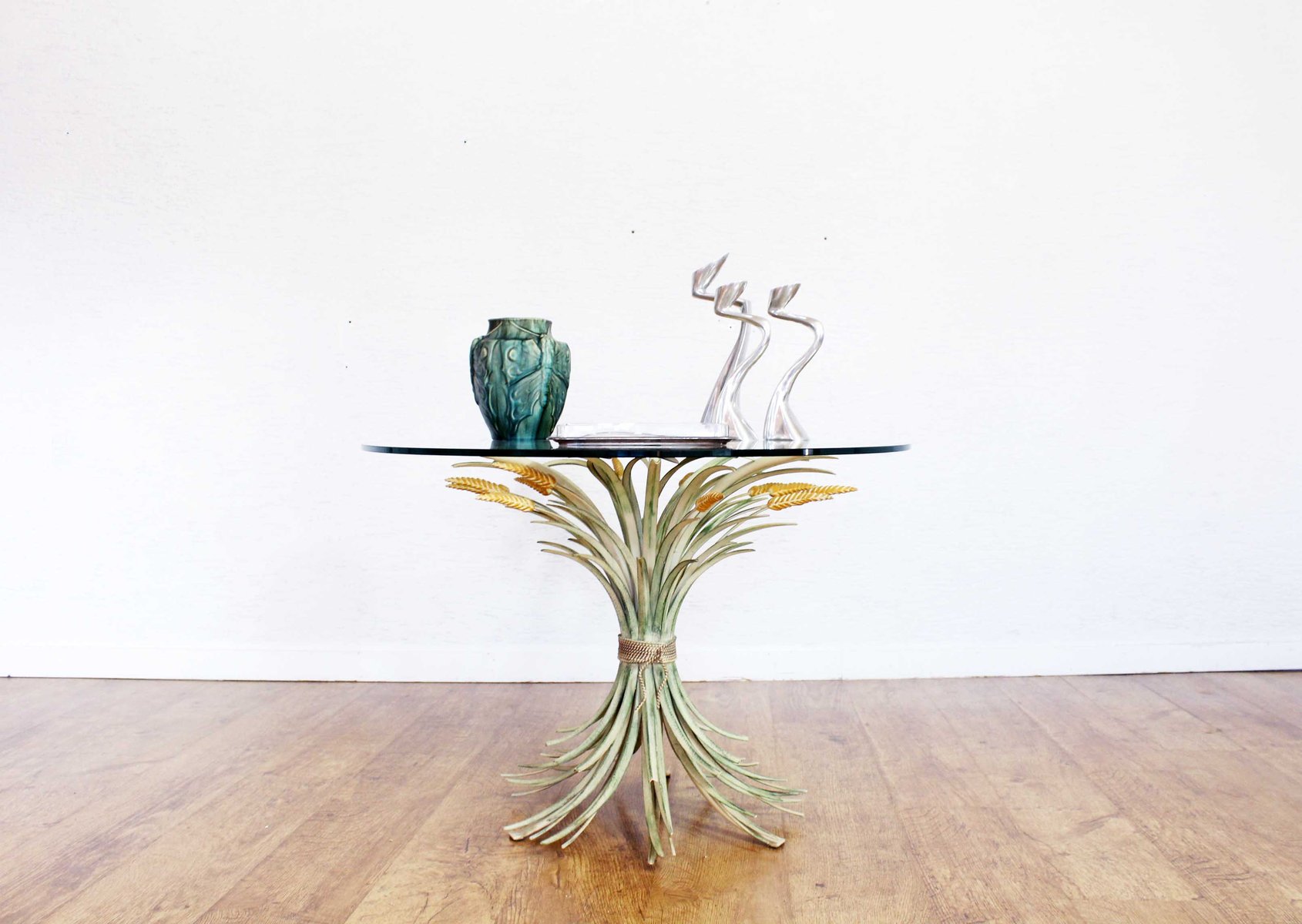 Couchtisch im Hollywood Regency-Stil, 1960er bei Pamono kaufen