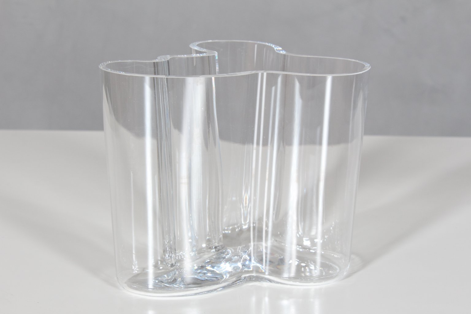 Vaso Savoy vintage in vetro di Alvar Aalto per Iittala in ...