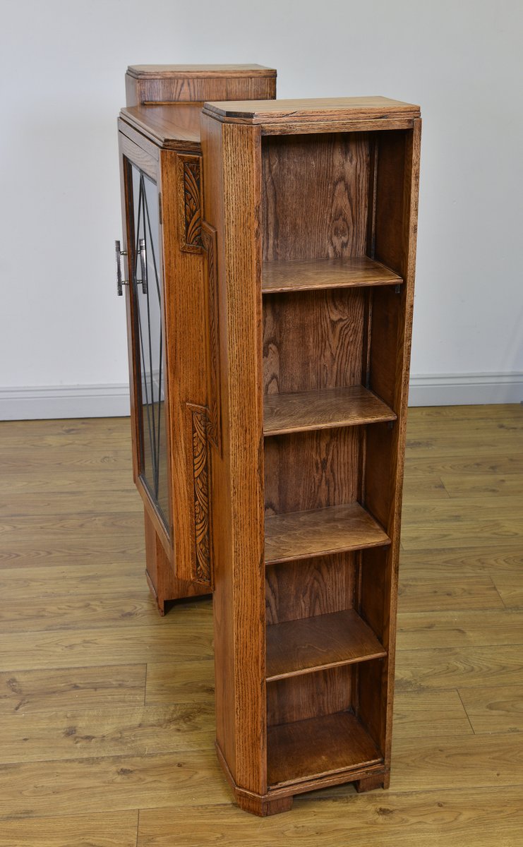 Englischers Art Déco Bücherregal aus goldener Eiche, 1930er bei Pamono