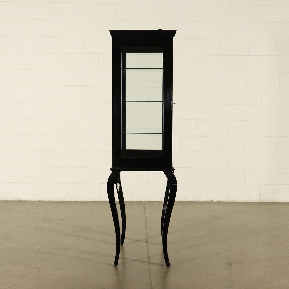 Antike Schränke, 2er Set 2