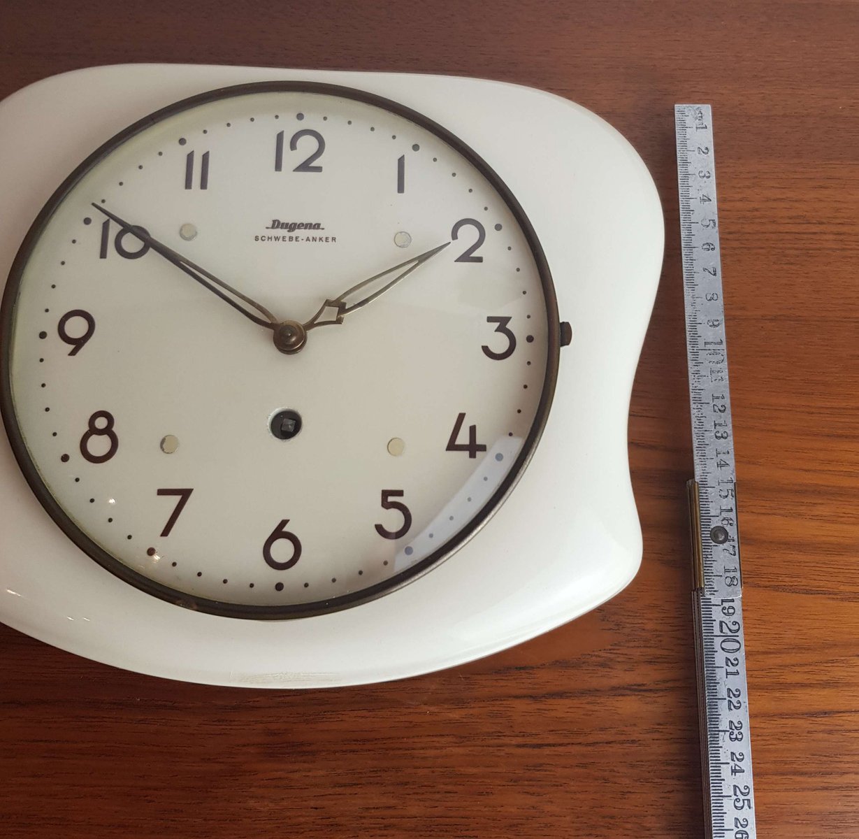 Küchenwanduhr aus Keramik von Dugena, 1950er bei Pamono kaufen