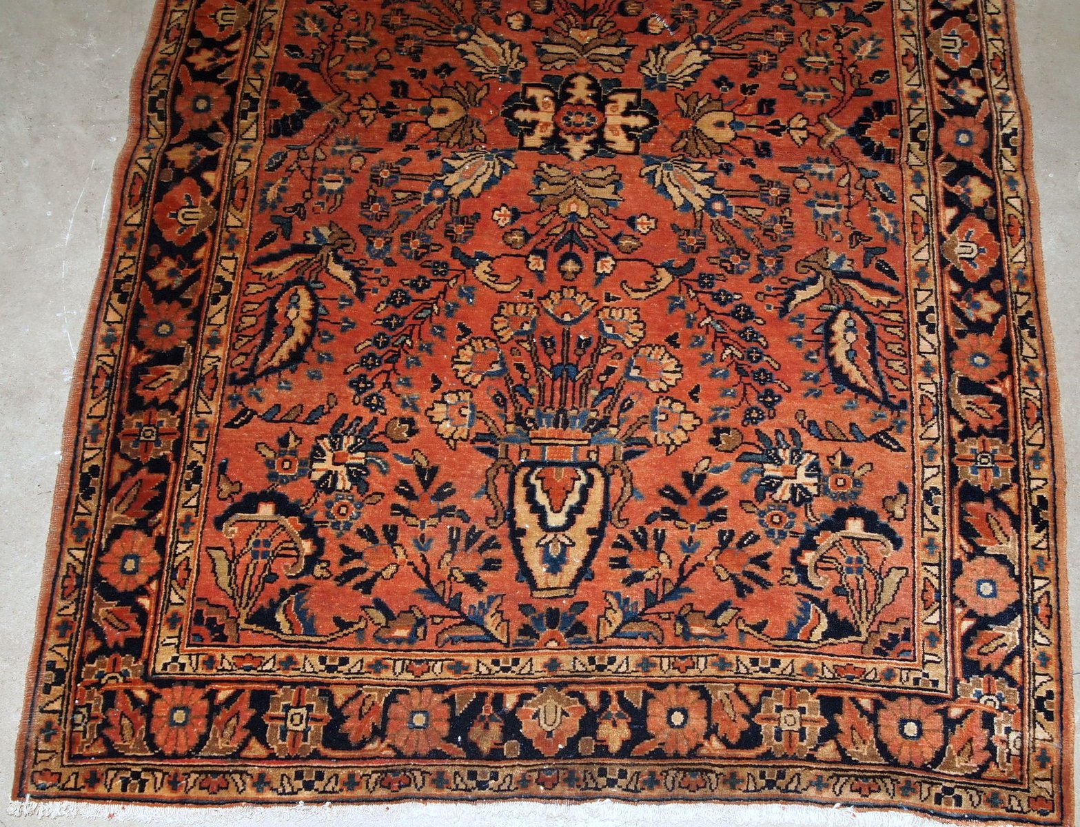 Vintage Middle Eastern Rug for sale at Pamono