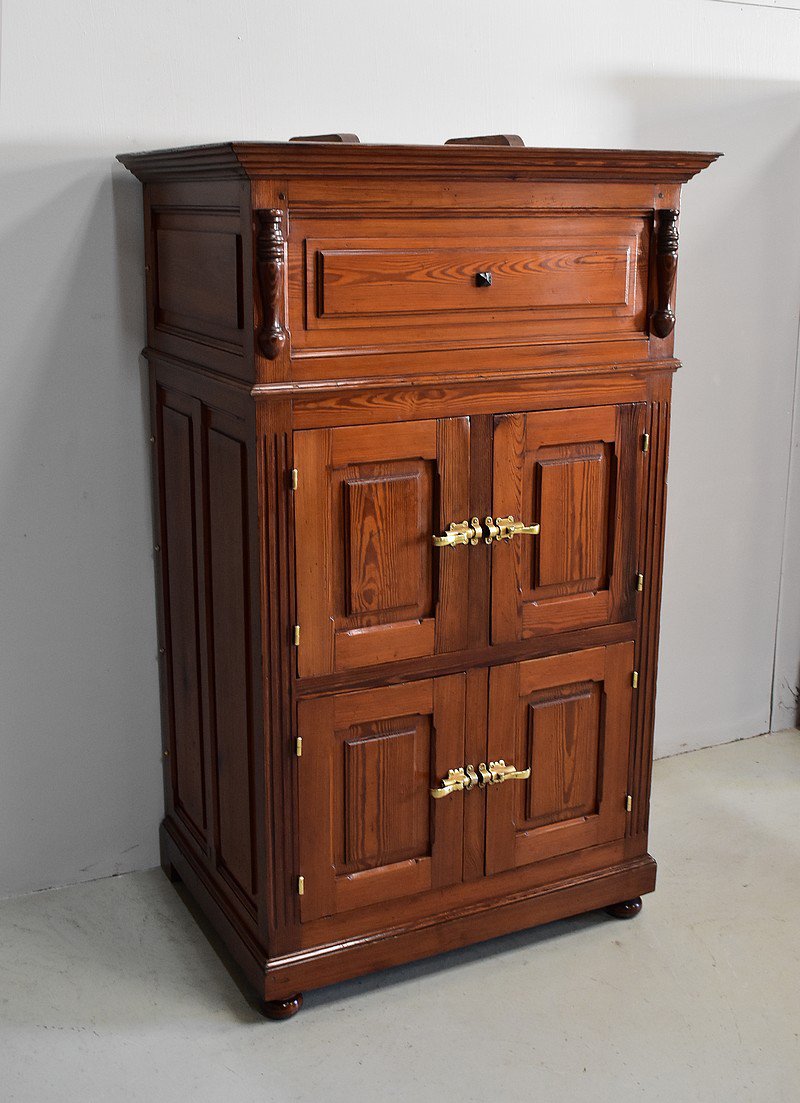 Vintage Kühlschrank aus Kiefernholz & Eiche, 1920er bei Pamono kaufen