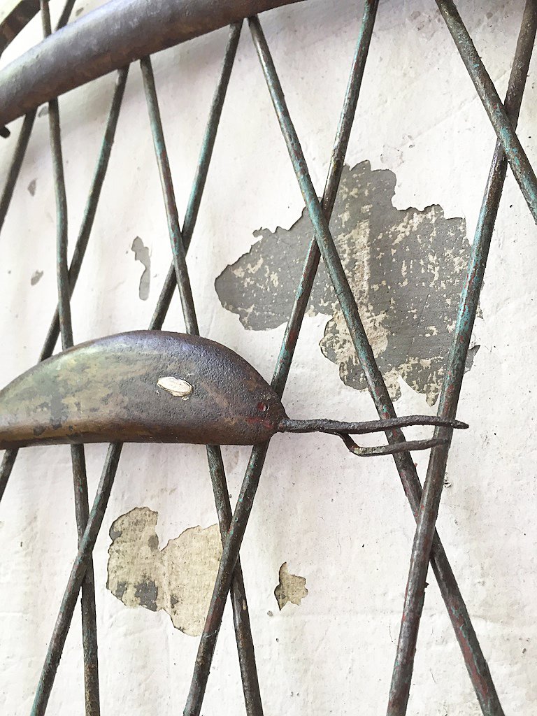 Antique Brass Wall Hanging for sale at Pamono