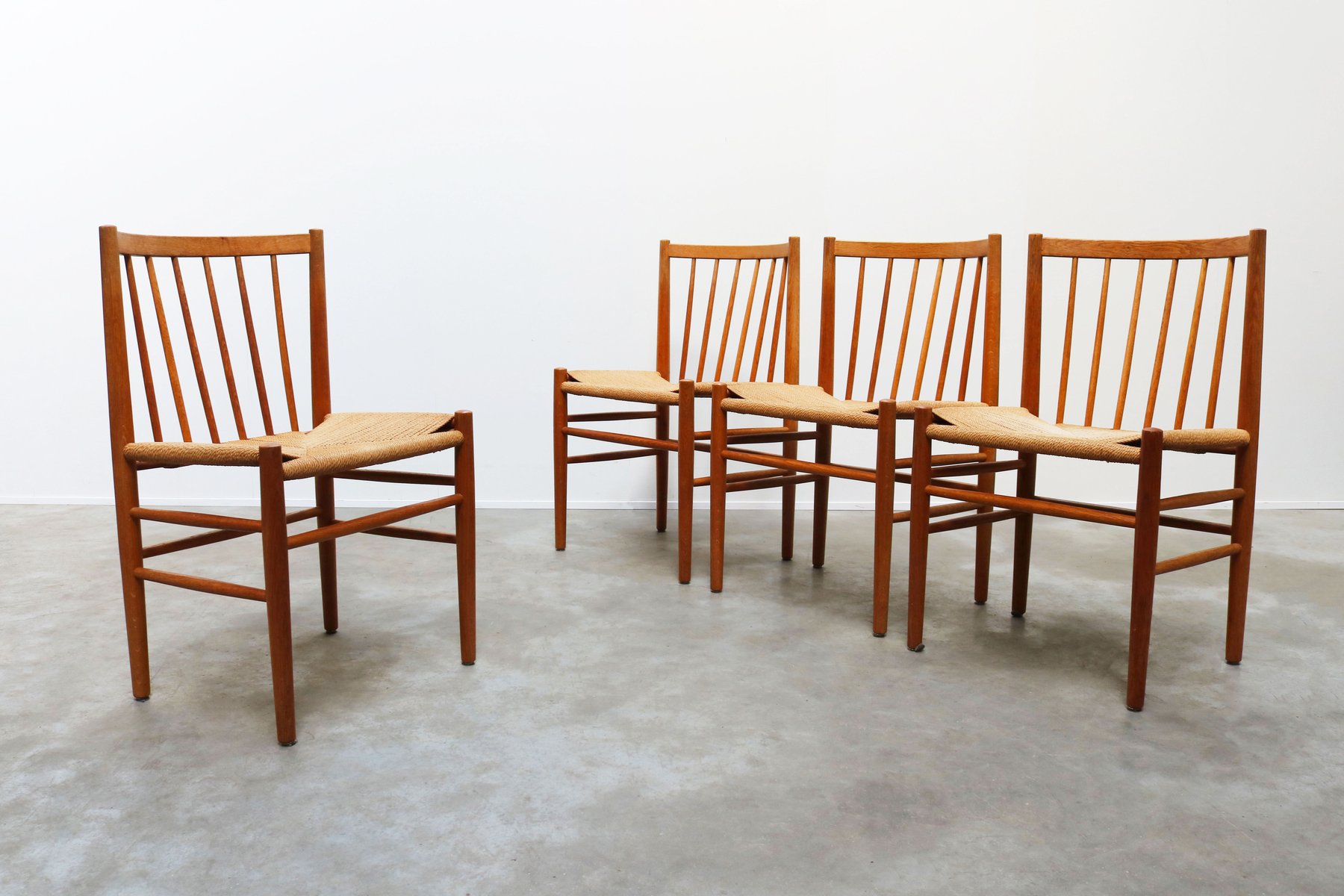 Model J80 Oak And Paper Cord Dining Chairs By Jørgen Bækmark For Fm Møbler 1950s Set Of 4 For Sale At Pamono