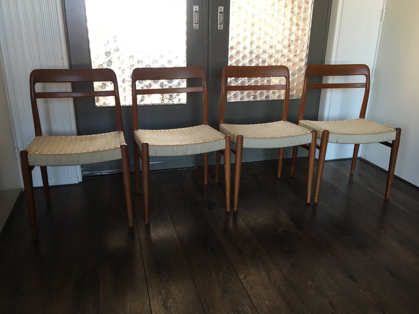 Chaises de Salle à Manger Vintage Scandinaves en Teck de Gustav Bahus