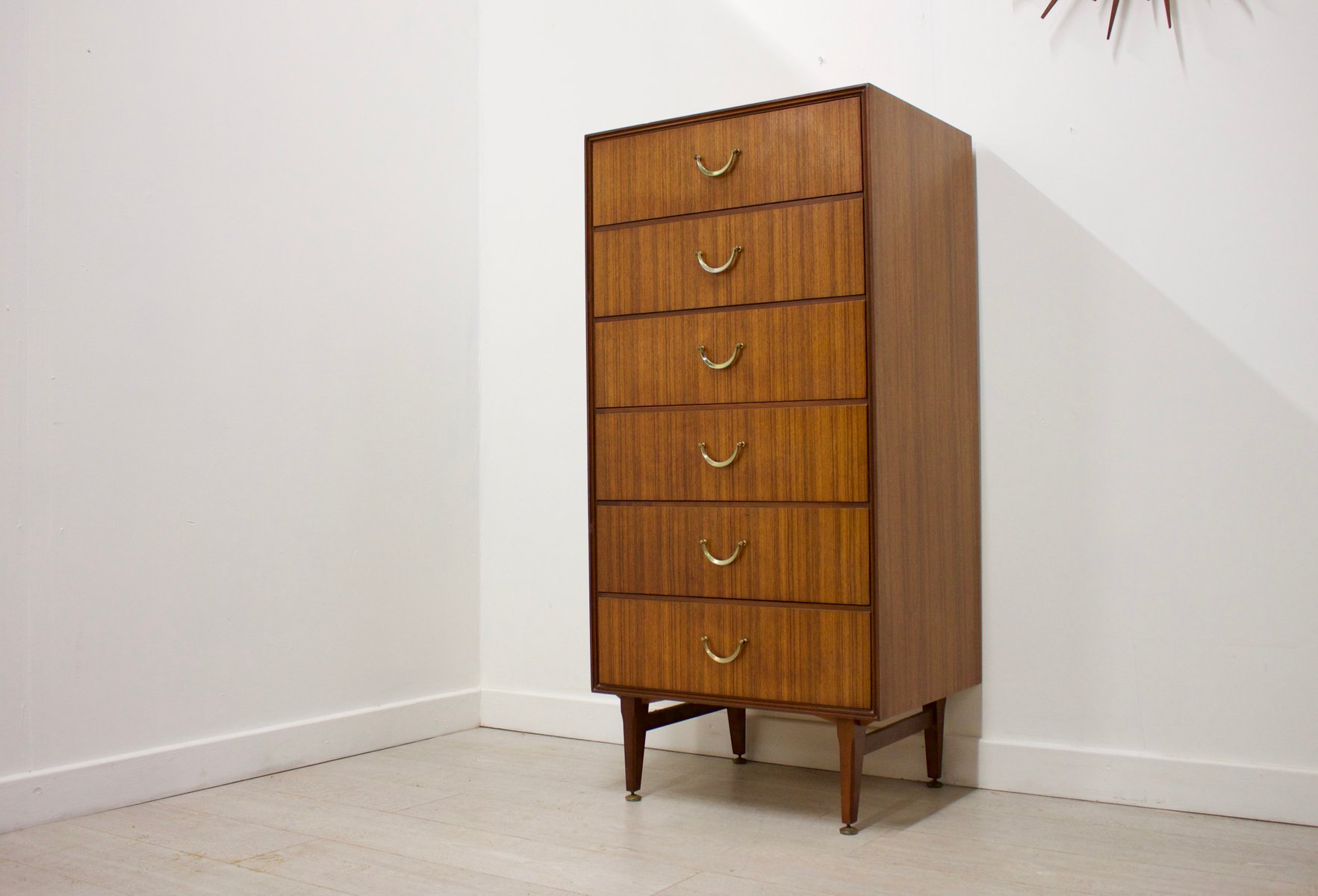 Kommode Mid Century 2021 Kommode Mid Century 2021