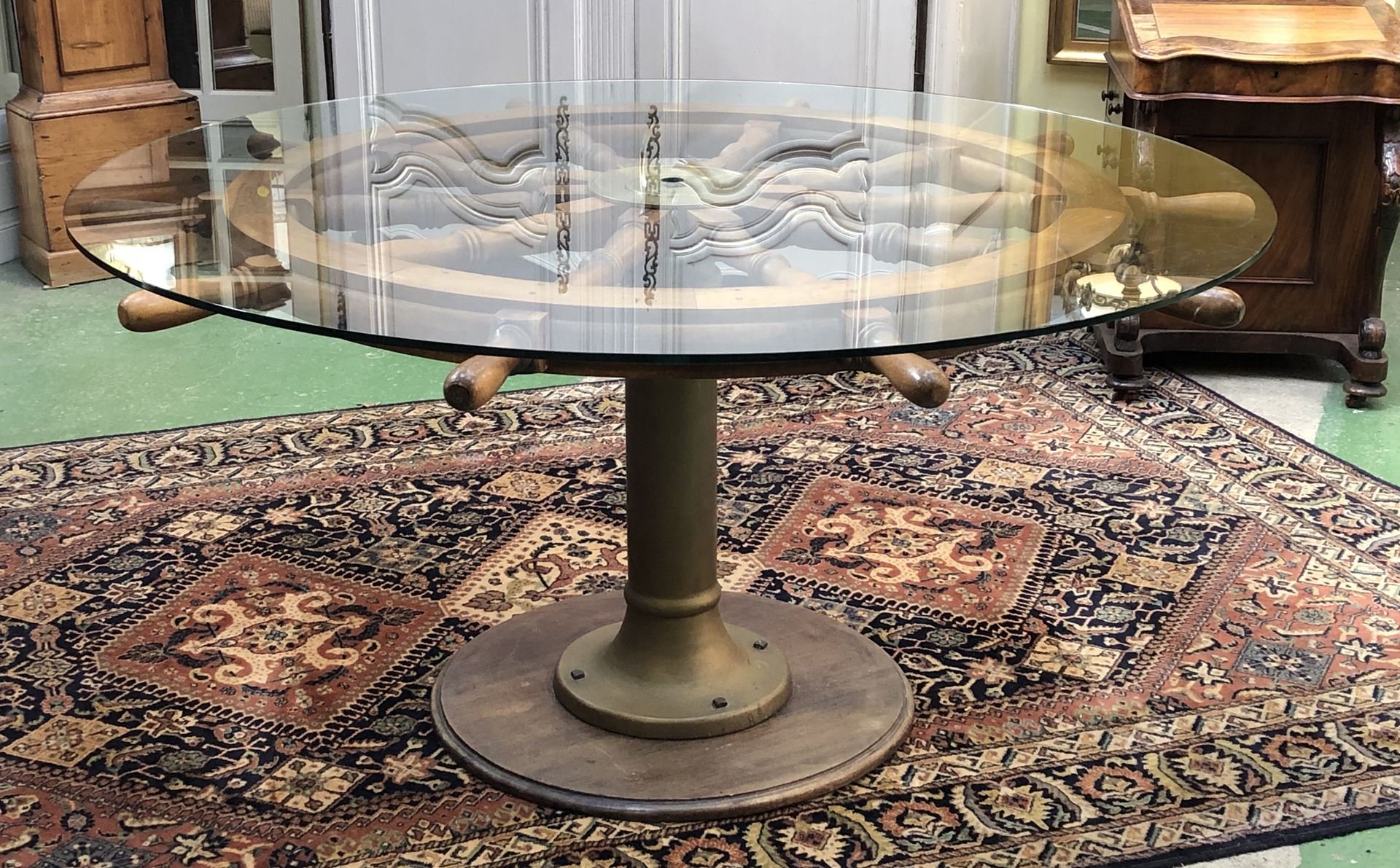 Esstisch & Stühle aus Mahagoni & Messing, 1950er bei ...