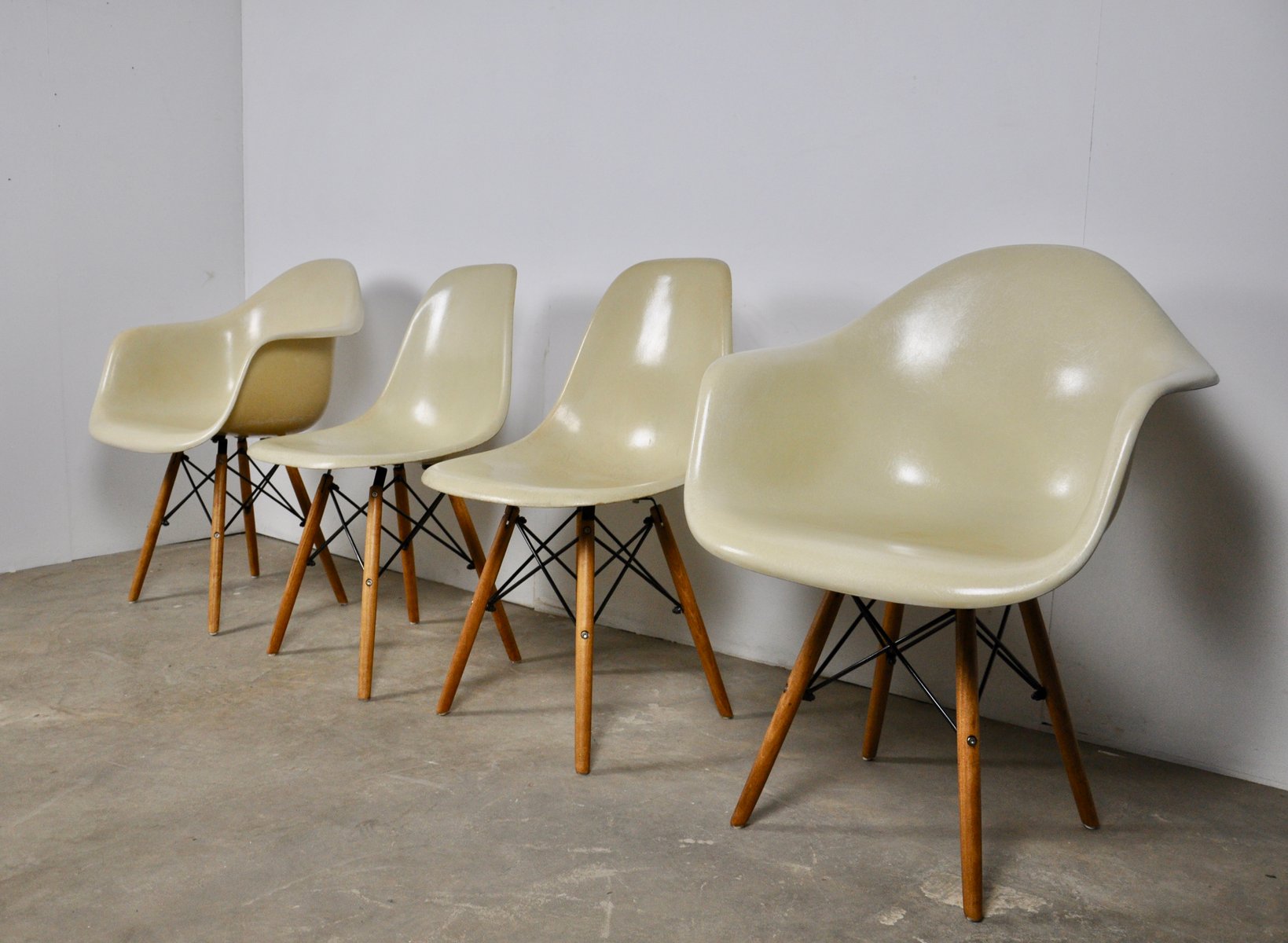 Sillas de comedor vintage de Charles & Ray Eames para Herman Miller