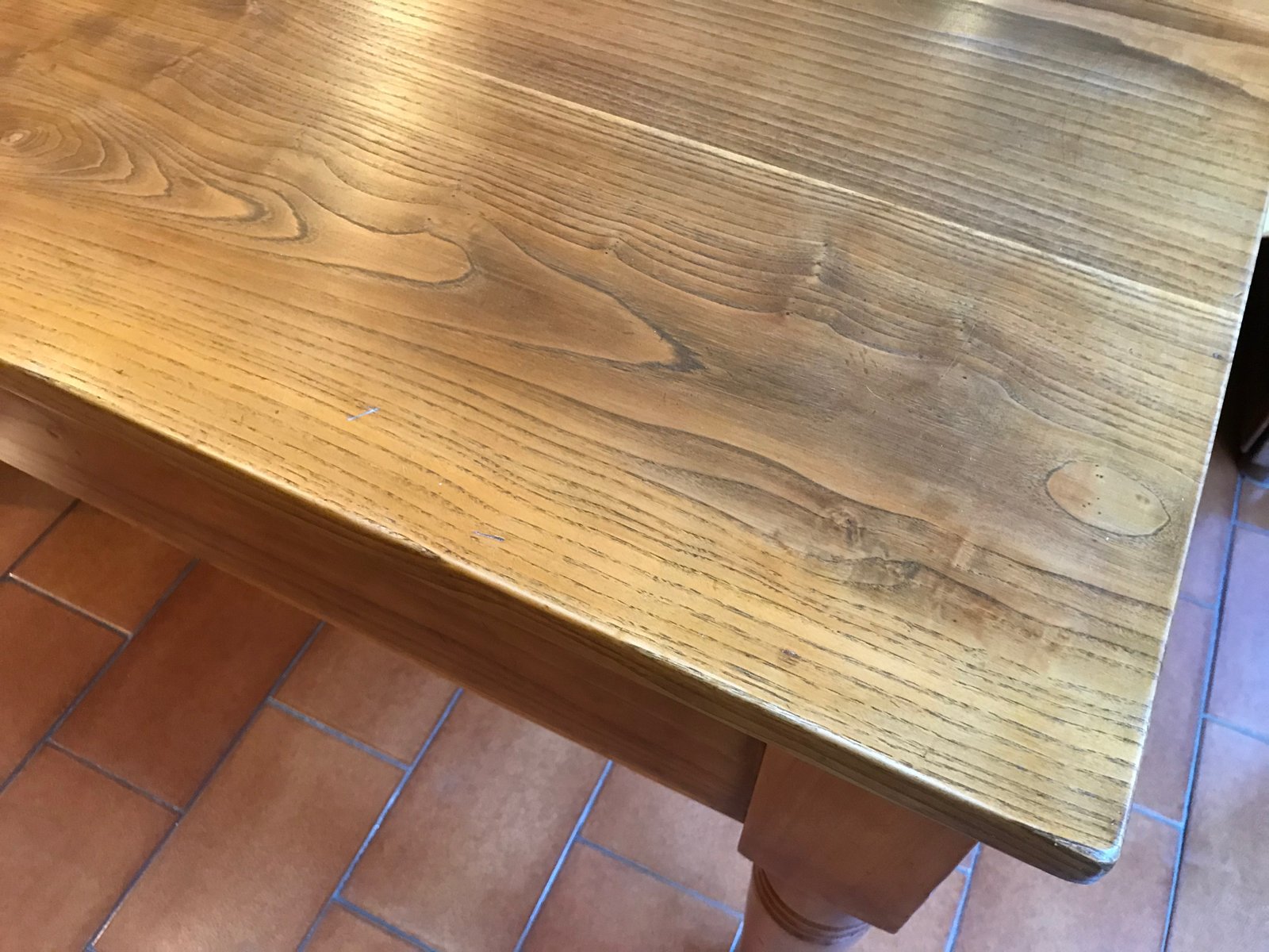 Vintage Esstisch aus Ulmenholz bei Pamono kaufen