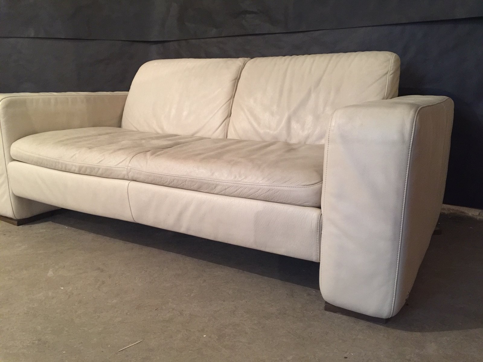 Vintage Leather Sofa from Natuzzi for sale at Pamono
