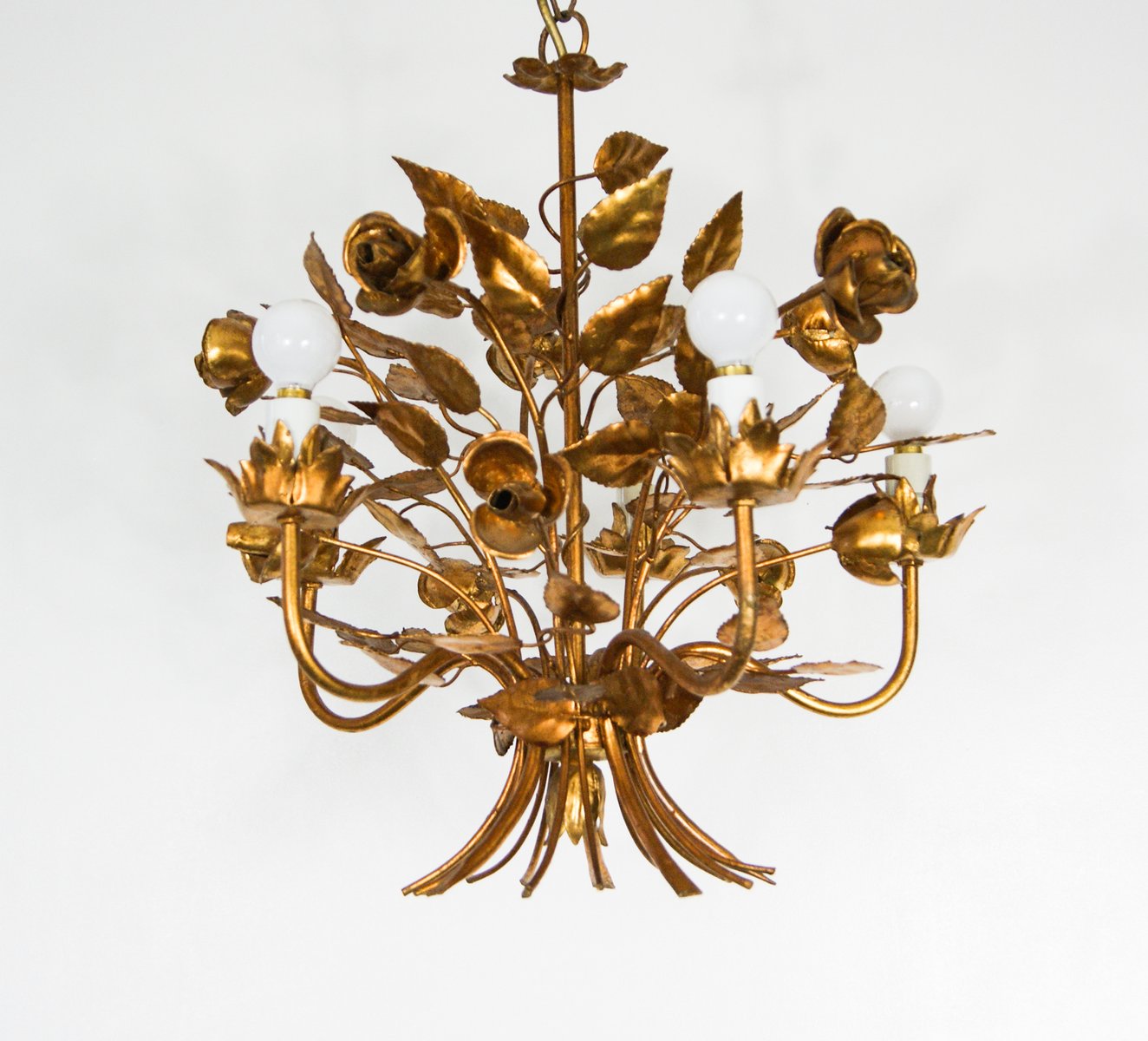 Hollywood Regency Deckenlampe aus Blattgold mit Dekor aus Rosen