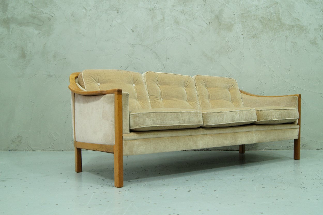 Wohnzimmergarnitur aus Teak & Samt im skandinavischen Stil, 1960er bei