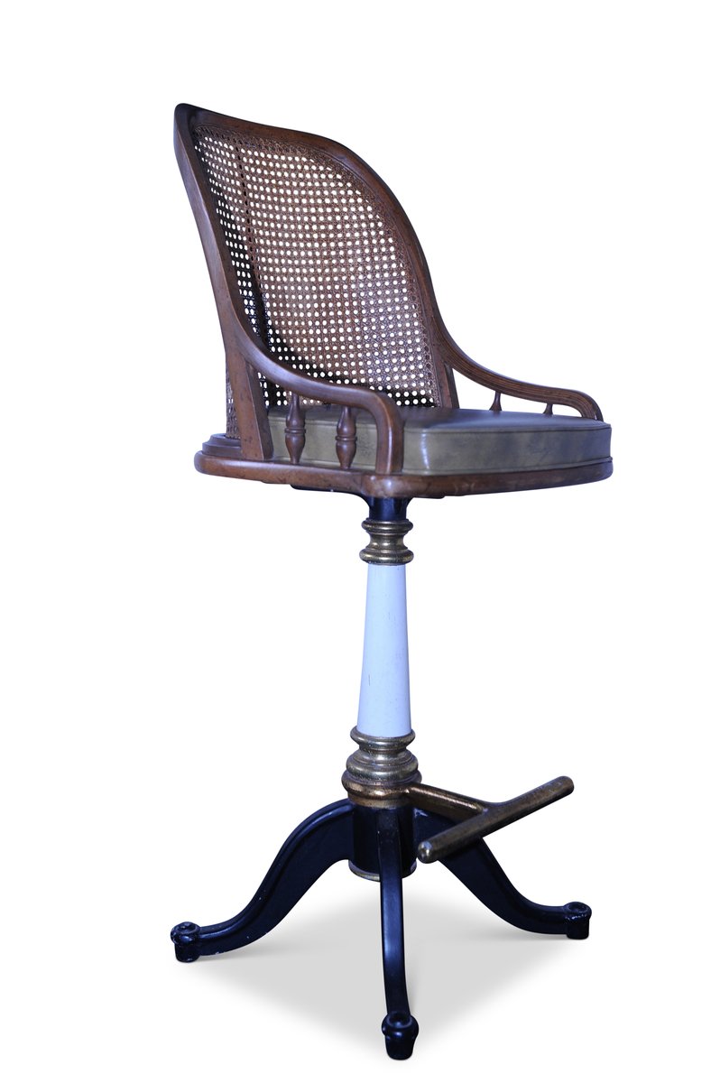 Barhocker aus Geflecht & Gusseisen, 1960er bei Pamono kaufen