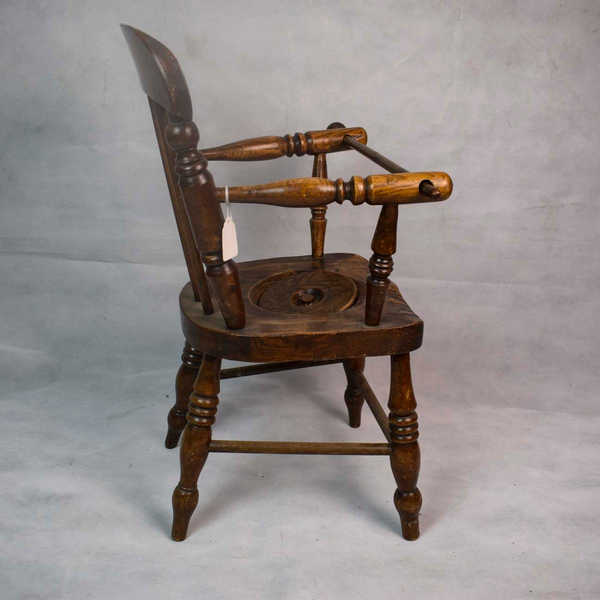 Chaise d'Enfant Victorienne Antique en vente sur Pamono