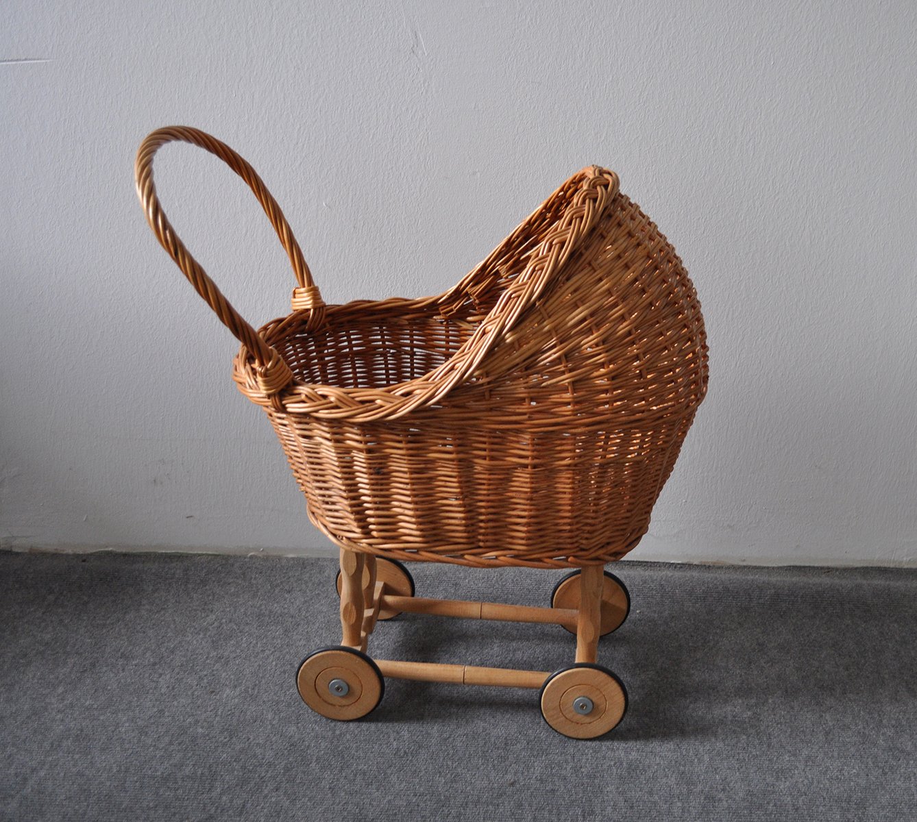 Antique Wicker Toy Pram for sale at Pamono