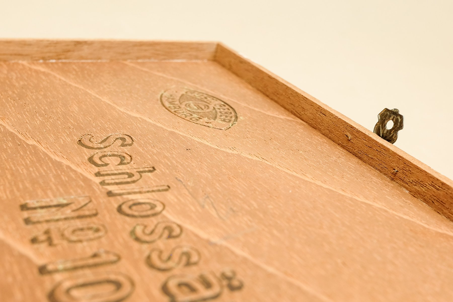 Mid-Century Zigarrenkiste aus Holz von Gustav Geber bei Pamono kaufen