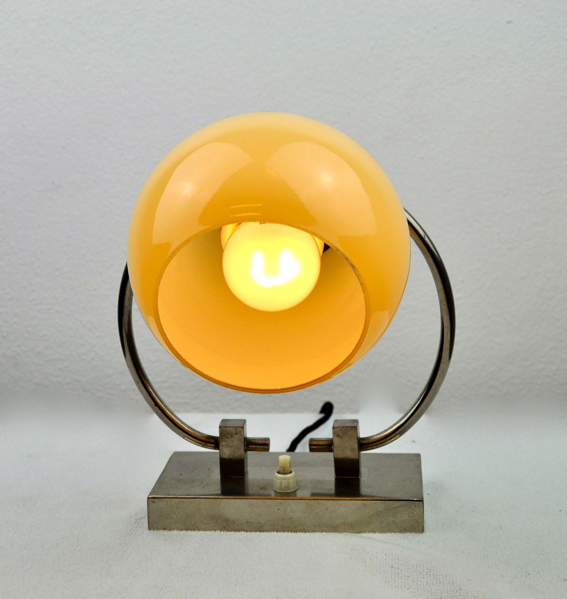 Vintage Art Deco Table Lamps, Set of 2 for sale at Pamono