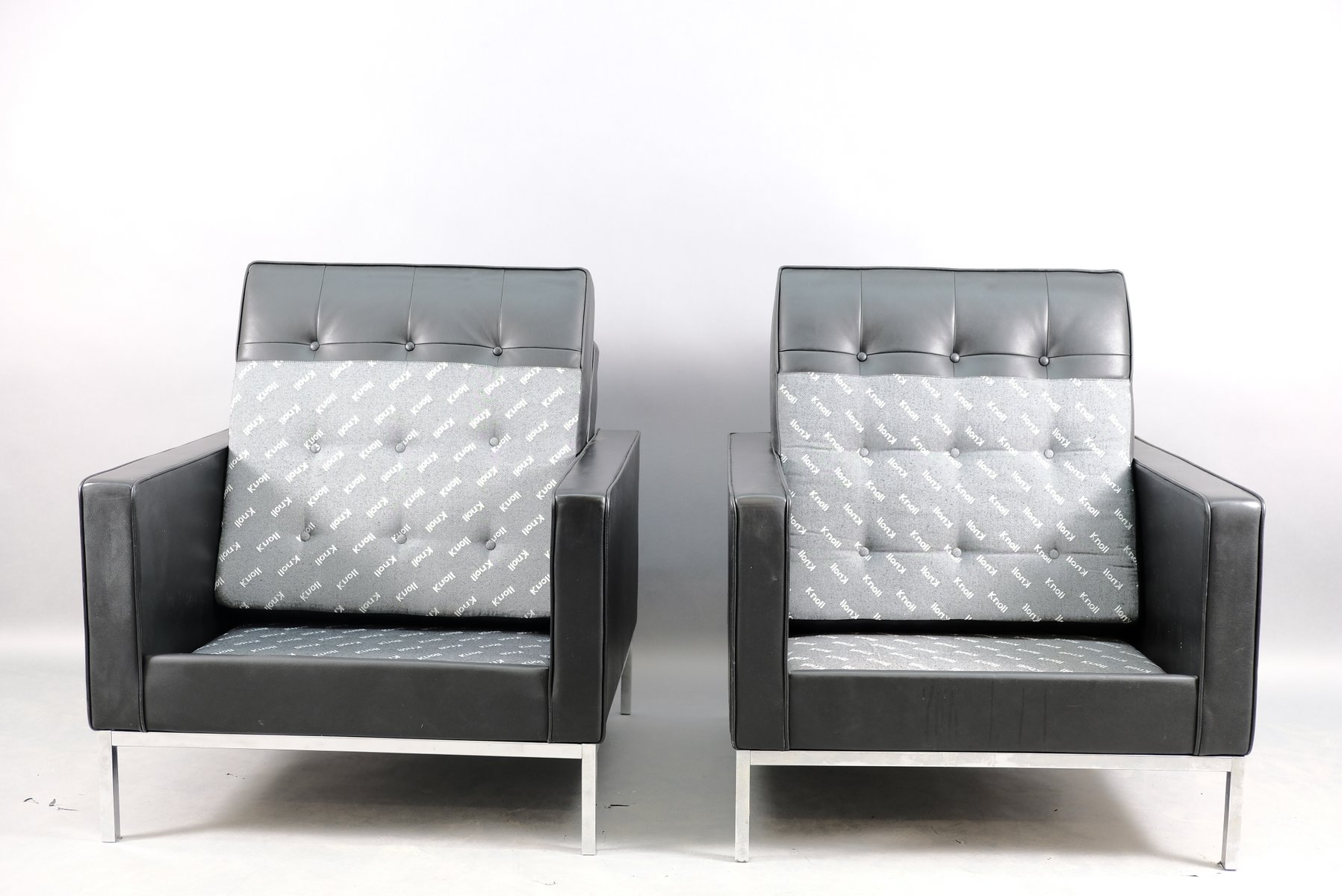 Vintage Lounge Chairs by Florence Knoll Bassett for Knoll Inc. / Knoll