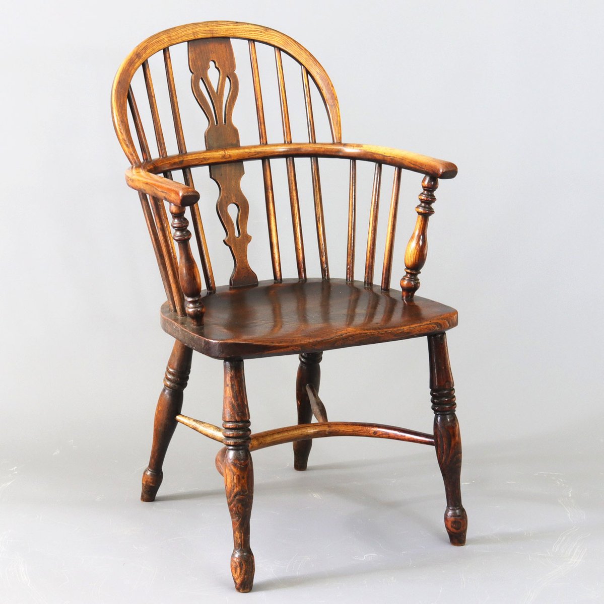TRDST 19th century ash and elm low back windsor dining chairs set
