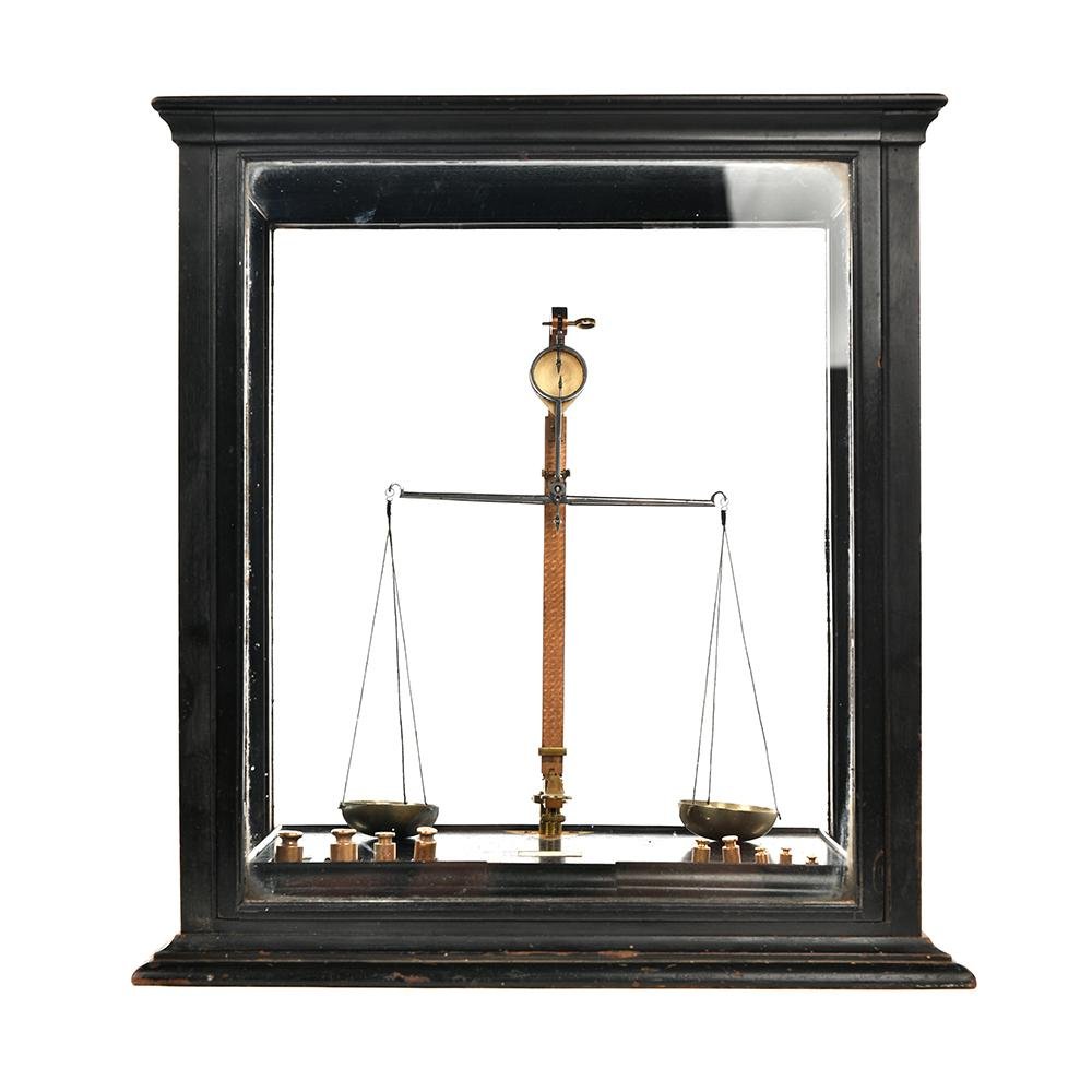 Small English Window Scale for sale at Pamono