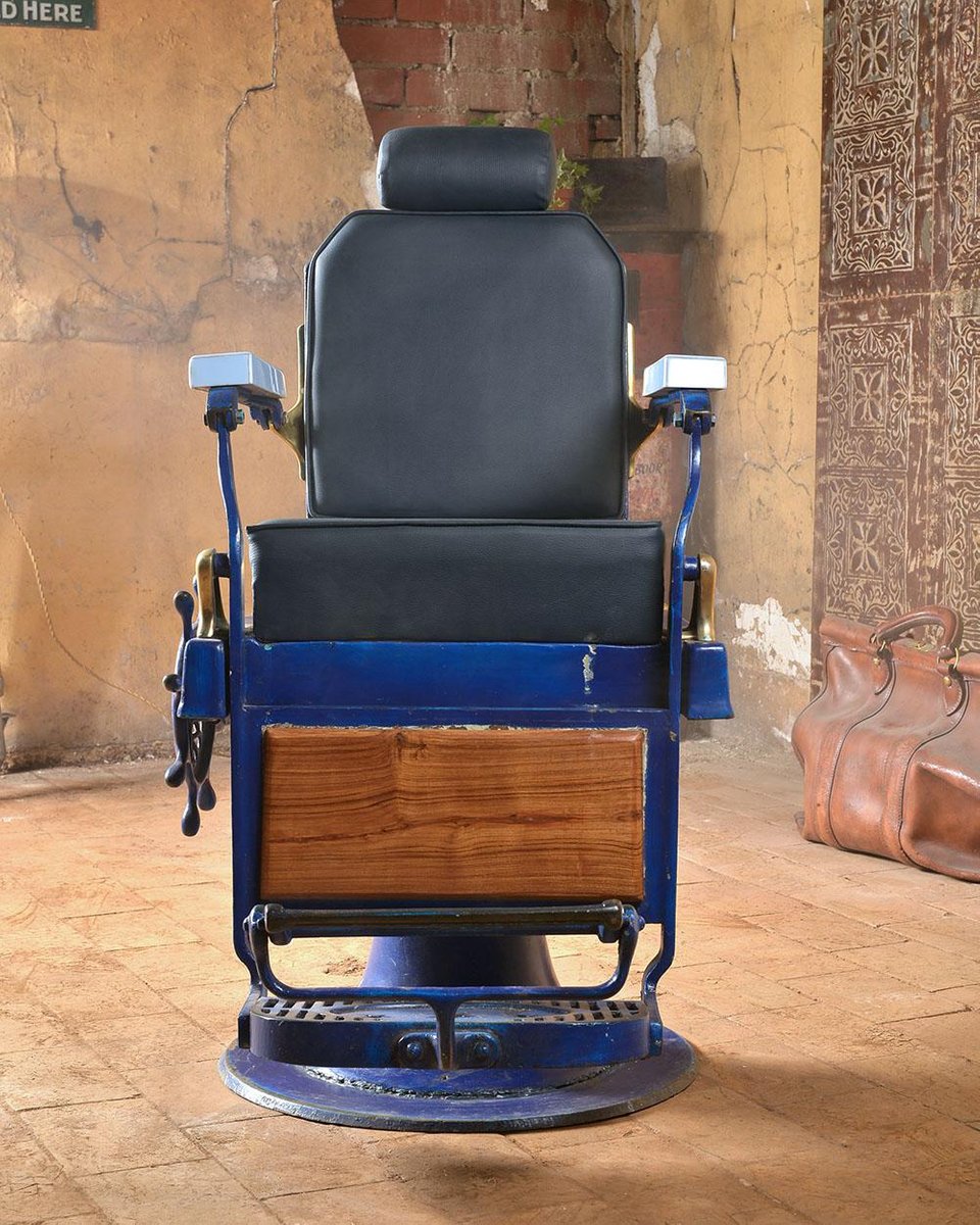 Blue Barber Chair for sale at Pamono