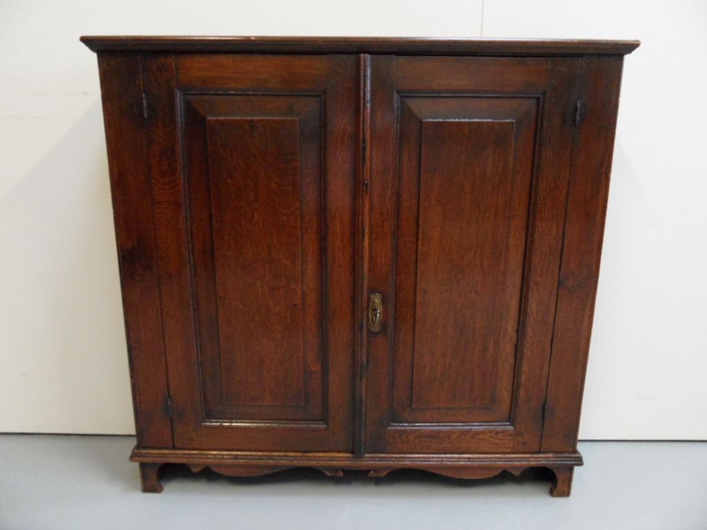 Antique 2 Door Cupboard For Sale At Pamono