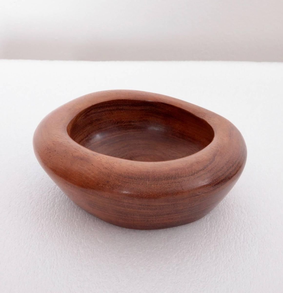 Large Organic Shaped Bowl in Walnut by Odile Noll, 1950s for sale at Pamono
